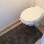 شقة Mit Garten In *
