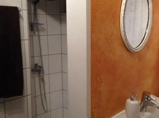 Appartement Mit Garten In