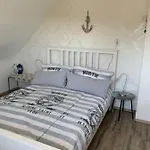 Mit Garten In Apartament Kolonia